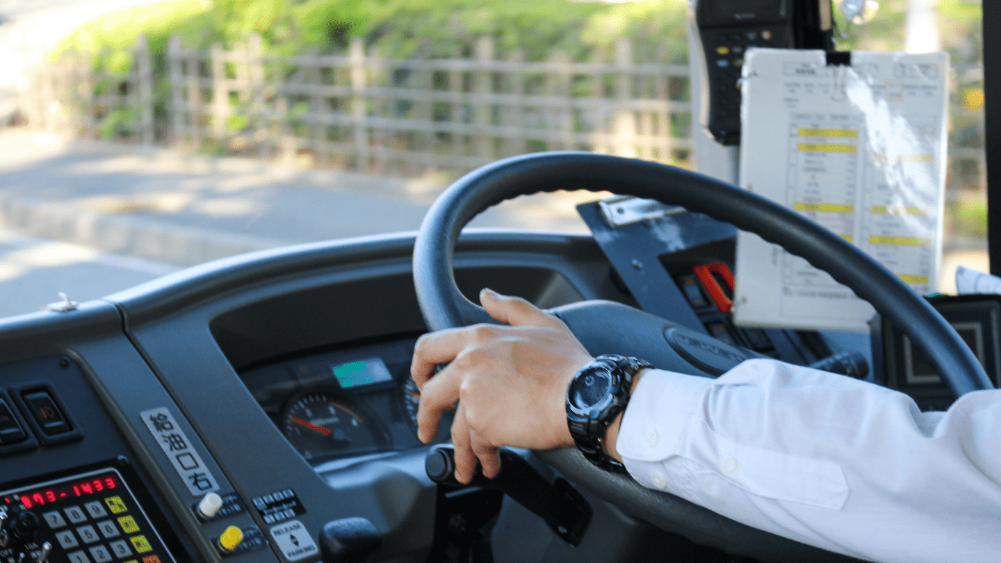 バス会社 売却 事例